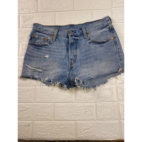 501 Levi’s Jean Shorts - Picture 1 of 5
